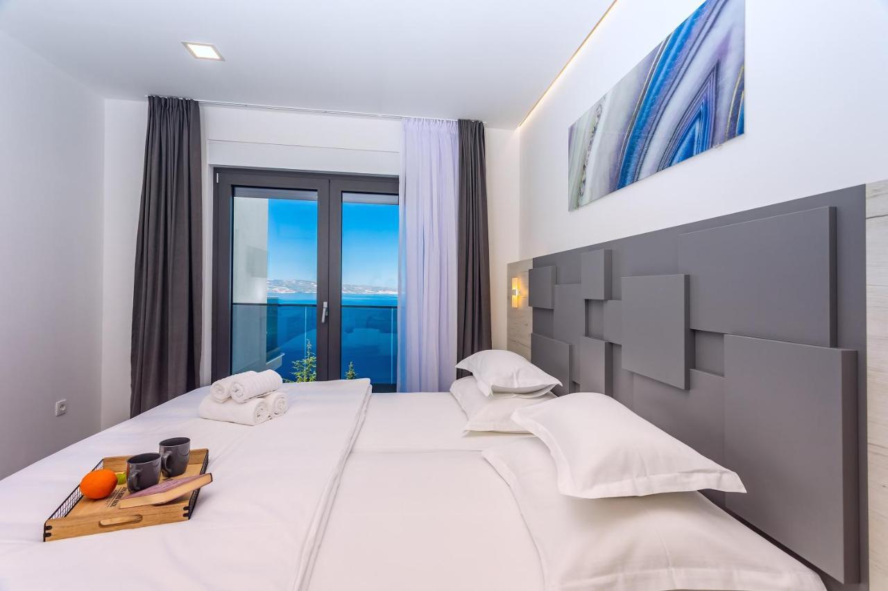 Villa Belvedere With Heated Pool, Billiards, Media Room, Sea Views,10 Pax Omis Exterior photo