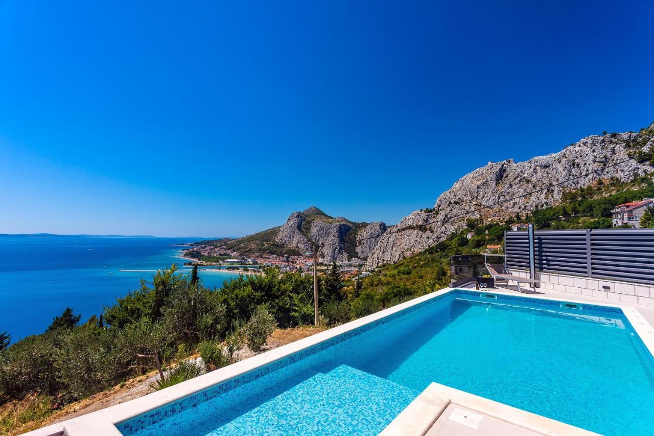 Villa Belvedere With Heated Pool, Billiards, Media Room, Sea Views,10 Pax Omis Exterior photo